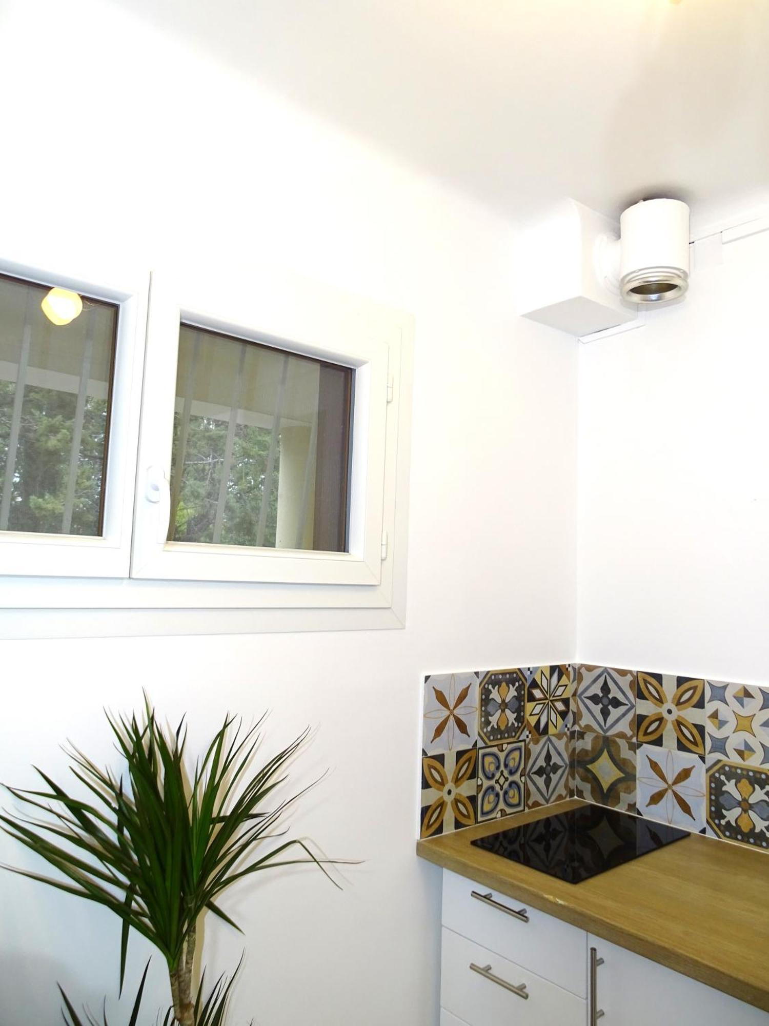 Tilia Jourdan-Studio Cosy Aix Centre-Cours Mirabeau-Parking-Wifi-Smart Tv-Rue Calme เอ็ก-ซอง-โพรวองซ์ ภายนอก รูปภาพ