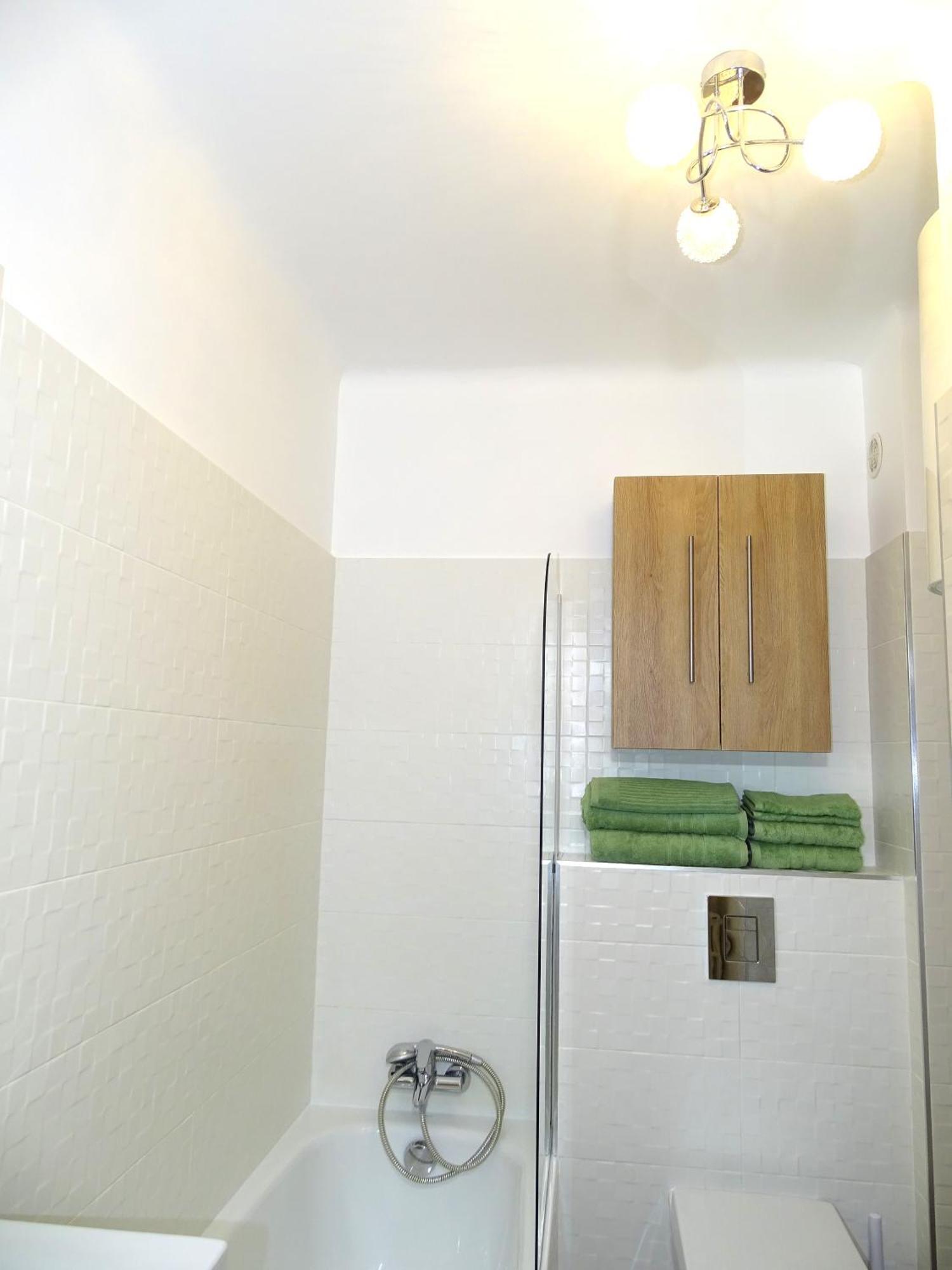 Tilia Jourdan-Studio Cosy Aix Centre-Cours Mirabeau-Parking-Wifi-Smart Tv-Rue Calme เอ็ก-ซอง-โพรวองซ์ ภายนอก รูปภาพ